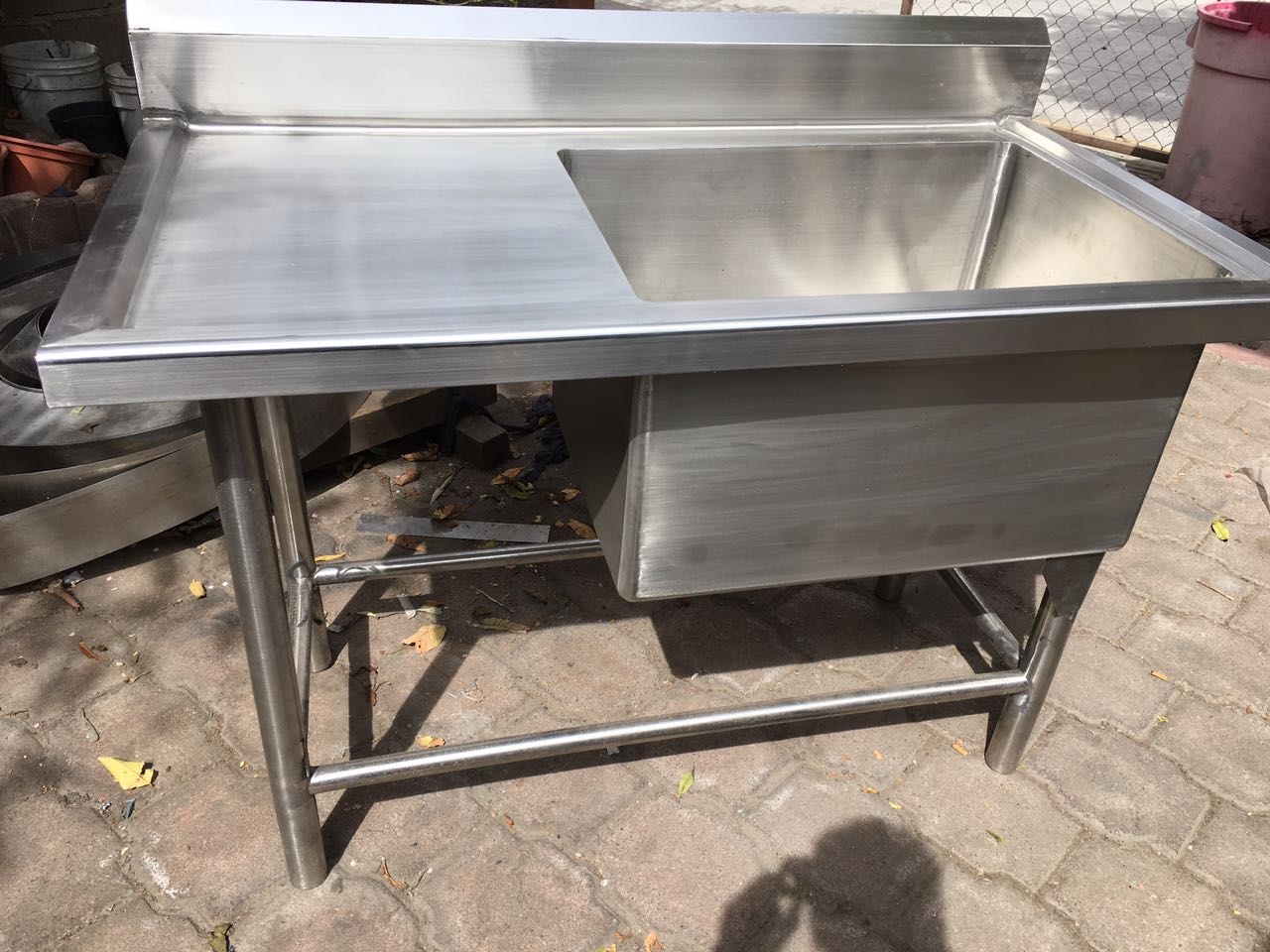 TRAJA CON LAINAMID Y ENTREPAÑO